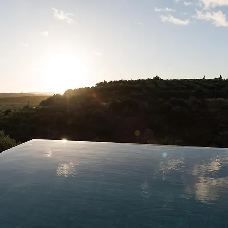 Aparthotel Lameriana Luxury Village Achlades